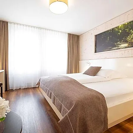 - Original 3* Weinstadt